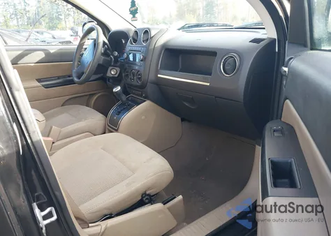 2009 Jeep Compass Sport из США, поврежденный, VIN 1J4FT47B99D187366